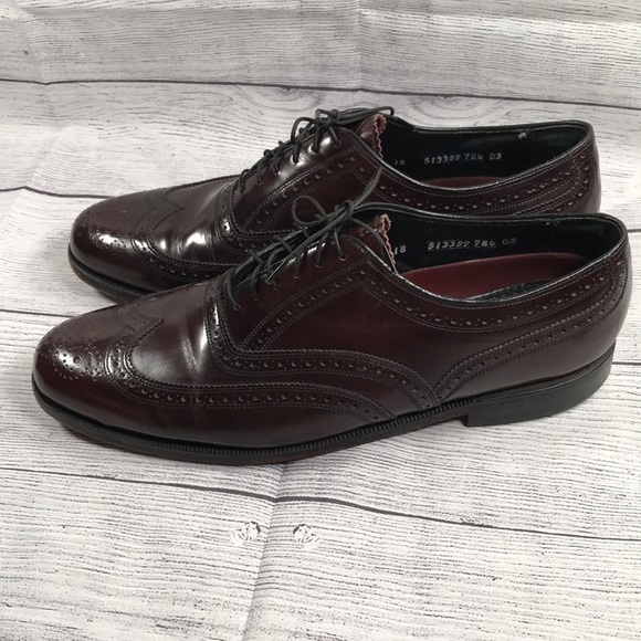 FLORSHEIM Men's Lexington Wing-Tip Oxford - Picture 1 of 6